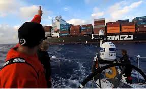 Freight containers shipping resized 600